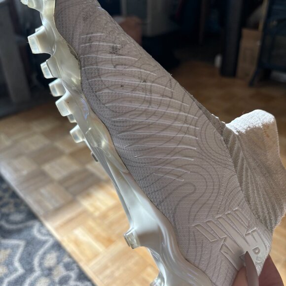 New Balance Teleka v4 Men's Soccer Cleats, White, Size 9 - Picture 3 of 5